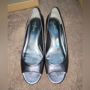 Cole Haan Air Bria wedge shoe. Dark metallic size 9